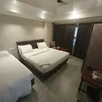 Hotel Pulikeshi - Since 1987