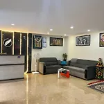 Hotel White Feather