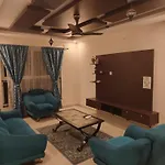 Marvellous 3Bhk 34 Floor 100 Mbps - Veg Family Only