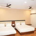 Hotel Kalyan Suites