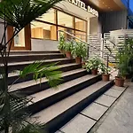 Hotel Dasya - Formerly Nice Stay The Business Hotel