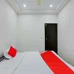 Hotel O Manjushree Boarding & Lodging Nearby Dr.Br Ambedkar Stadium Basveshwar Nagar