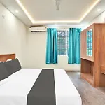 Hotel O Gayathri Metro Deluxe