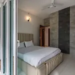 The Raintree Apartmenthebbalnr Aster Cmi