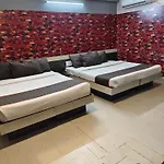 Hotel Blue Inn