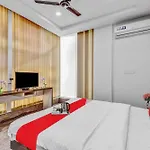 Hotel O Lavish Residency