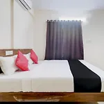 Hotel O Elite Lifestyle Red Rose Near 7D Voyage