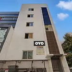 Hotel O The Coles Tree