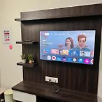 2 Beds, Hsr Layout, Smart Tv & Free Ott, Game Room, Library