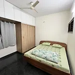 2 Beds, Hsr Layout, Smart Tv & Free Ott, Game Room, Library