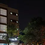 Hotel Royal Suites