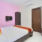 Hotel O Manu Residency