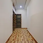 Collection O 93145 Dhruvas Residency