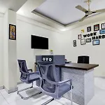 Super Hotel O Sri Harshitha Grand Near Zudio - Star Bazaar, Kundalhalli Gate