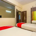 Townhouse Upstream Suites