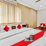 Hotel O Lavish Residency