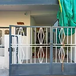 Sliceinn Prasanthi Studio Apartment - Indiranagar