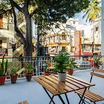 Sliceinn Prasanthi Studio Apartment - Indiranagar