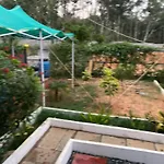 Silverlinecloudcottage
