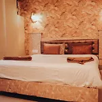 Pink Floyd Boutique Hotel