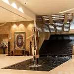 Sheraton Grand Bangalore Hotel At Brigade Gateway