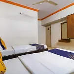 Spot On Balaji Residency Near Yeshwantupur Railway Station