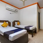 Spot On Balaji Residency Near Yeshwantupur Railway Station