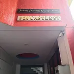 Family Friendly Studio Apartment -2