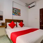 Super Hotel O Varcity Comforts Near Ragigudda Sri Prasanna Anjaneyaswamy Temple