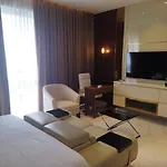 Luxury Suite - Leela Residences