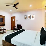 Super Townhouse Mg Road Near Commercial Street