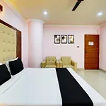 Super Townhouse Mg Road Near Commercial Street