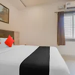 Capital O 79546 Hotel Royal Galaxy