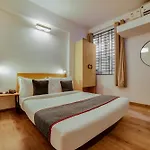 Townhouse Sarvar Hospitality Near Ascendas Park Square Mall