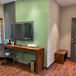 Palm Mystic Inn - Indiranagar