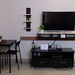 Budget 2 Bhk Near Palace Ground