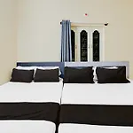 Hotel O Bluestar