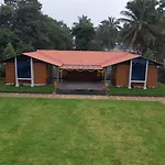 Eeshaavasya Homestay