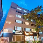 Treebo Emirates Suites Indiranagar