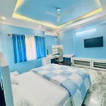 Sapphire Suite By Indiranagar Metro