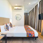 Fabhotel Moonlight Inn