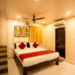 Seasons Suites