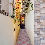 Hotel O Paradise Inn