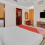 Hotel O Royal Grand Residency Near Lalbagh Botanical Garden
