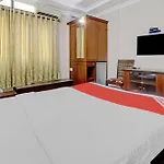 Hotel O Royal Grand Residency Near Lalbagh Botanical Garden