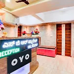 Hotel O Sgr Palace