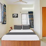 Hotel O Sv Lodge