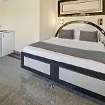 Collection O Sabharwal Residency Near Lalbagh Botanical Garden