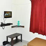 Maple Inn Budget Hotel