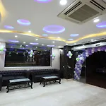 Hotel Rr International